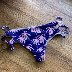 Acacia Kauai Bottoms in Blue Island Orchid